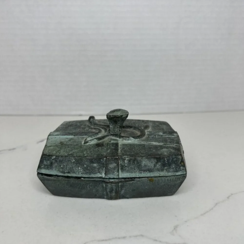 VTG PATINATED BRASS LIDDED TRINKET JEWELRY BOX ART DECO MADE IN INDIA